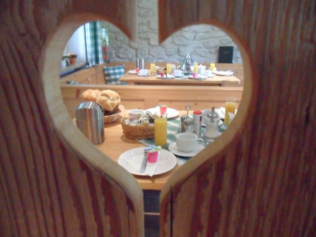 Gaestehaus Walpurga روسباخ أم باس غشوت المظهر الخارجي الصورة