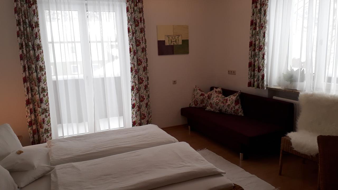 Gaestehaus Walpurga روسباخ أم باس غشوت المظهر الخارجي الصورة
